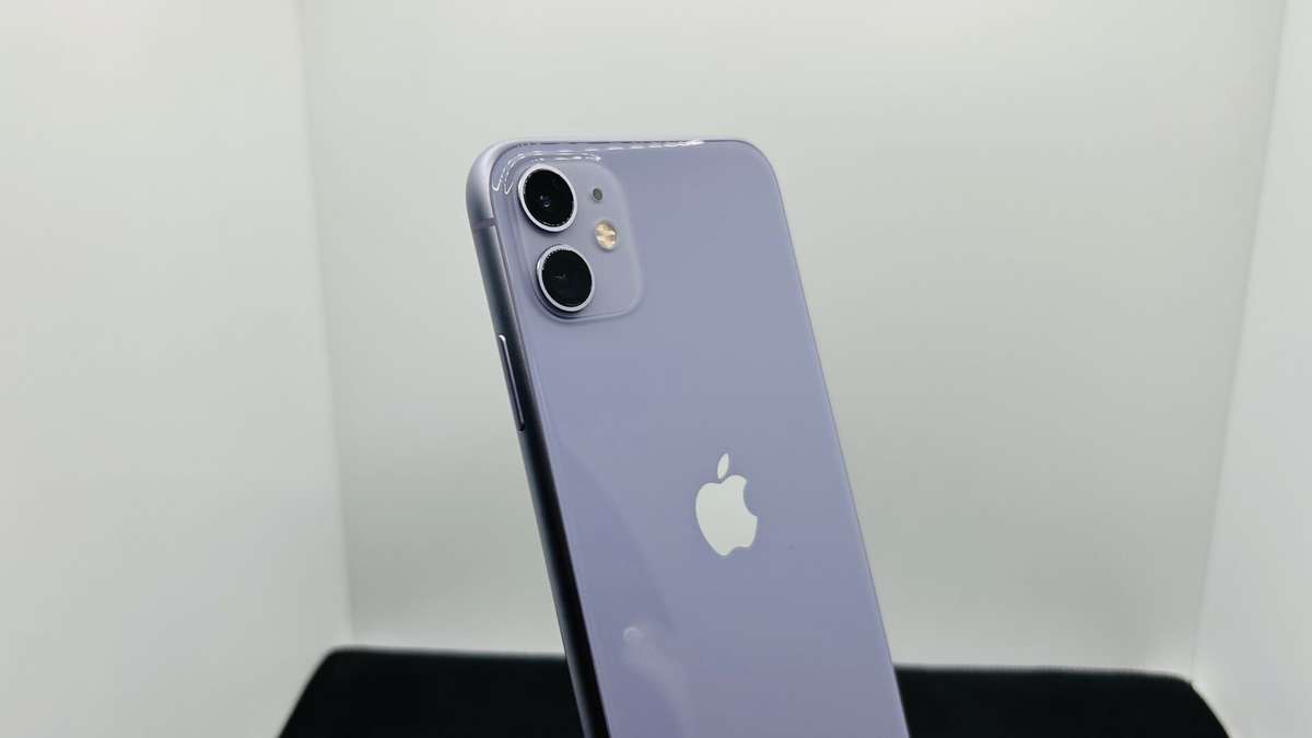 Apple iPhone 11 256GB Purple  (Grade B)