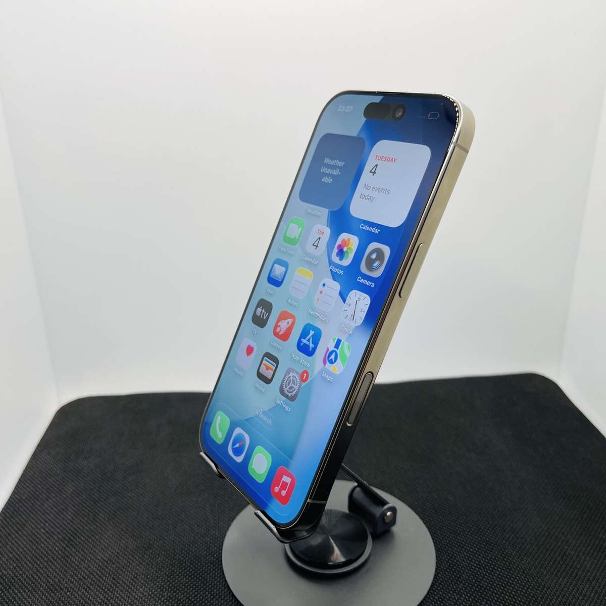 Apple iPhone 16 Pro 512GB Natural Titanium - (Grade A)