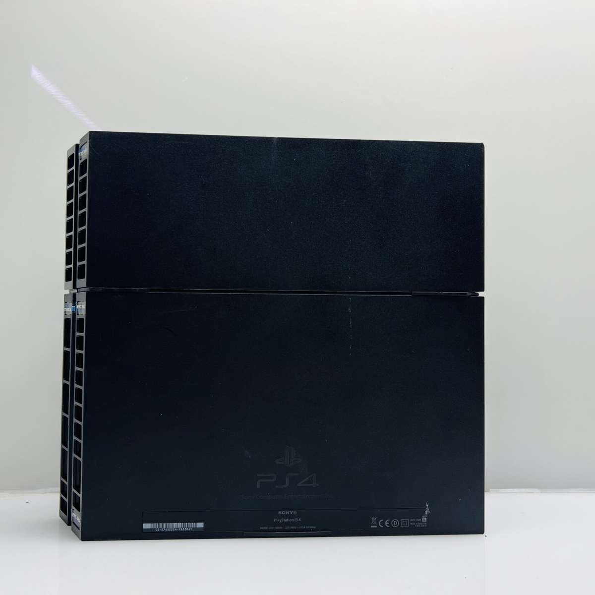 PlayStation 4 Original Black 500GB + 1 Controller + HDMI Cable + Power Cable  (Grade B)