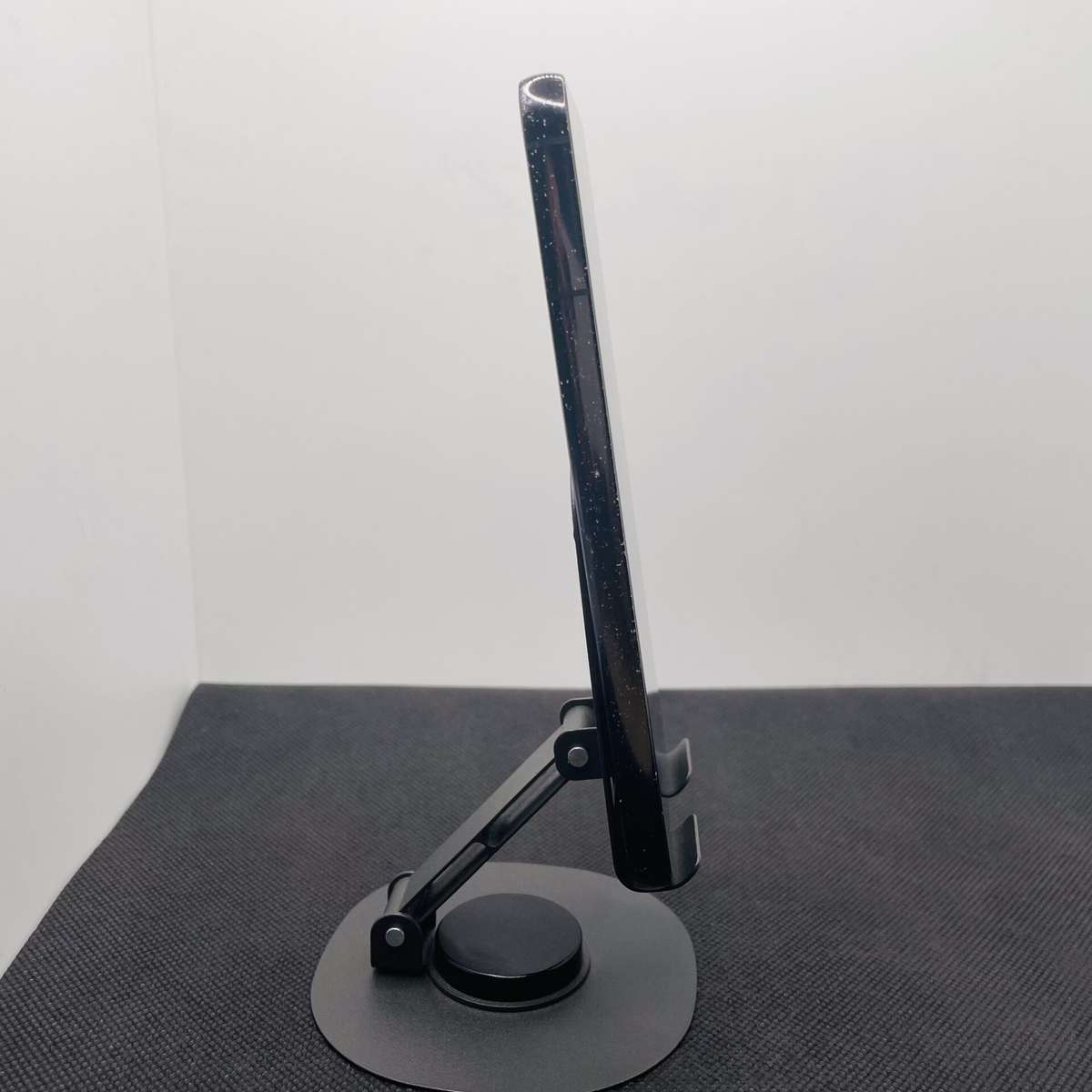 Samsung Galaxy S22 256GB Phantom Black - (Grade B)