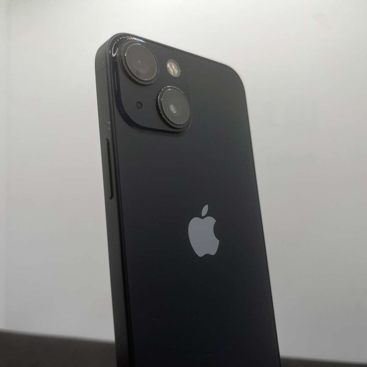 Apple iPhone 13 Mini 128GB Midnight - (Grade B)