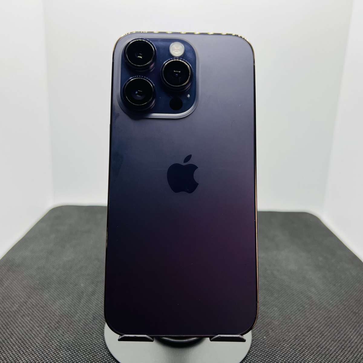 Apple iPhone 14 Pro 256GB Deep Purple (Grade B)  No Face ID And Camera is Flickering