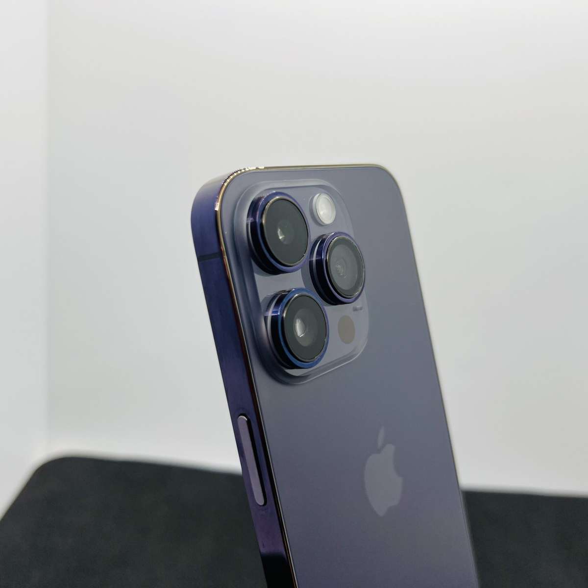 Apple iPhone 14 Pro 256GB Deep Purple (Grade B)  No Face ID And Camera is Flickering