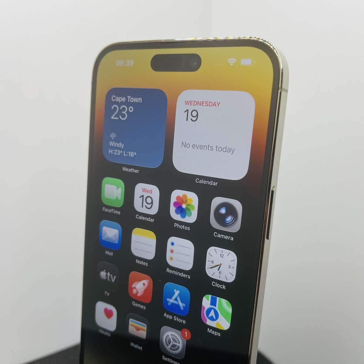 Apple iPhone 14 Pro Max 256 GB Gold - (Grade B)