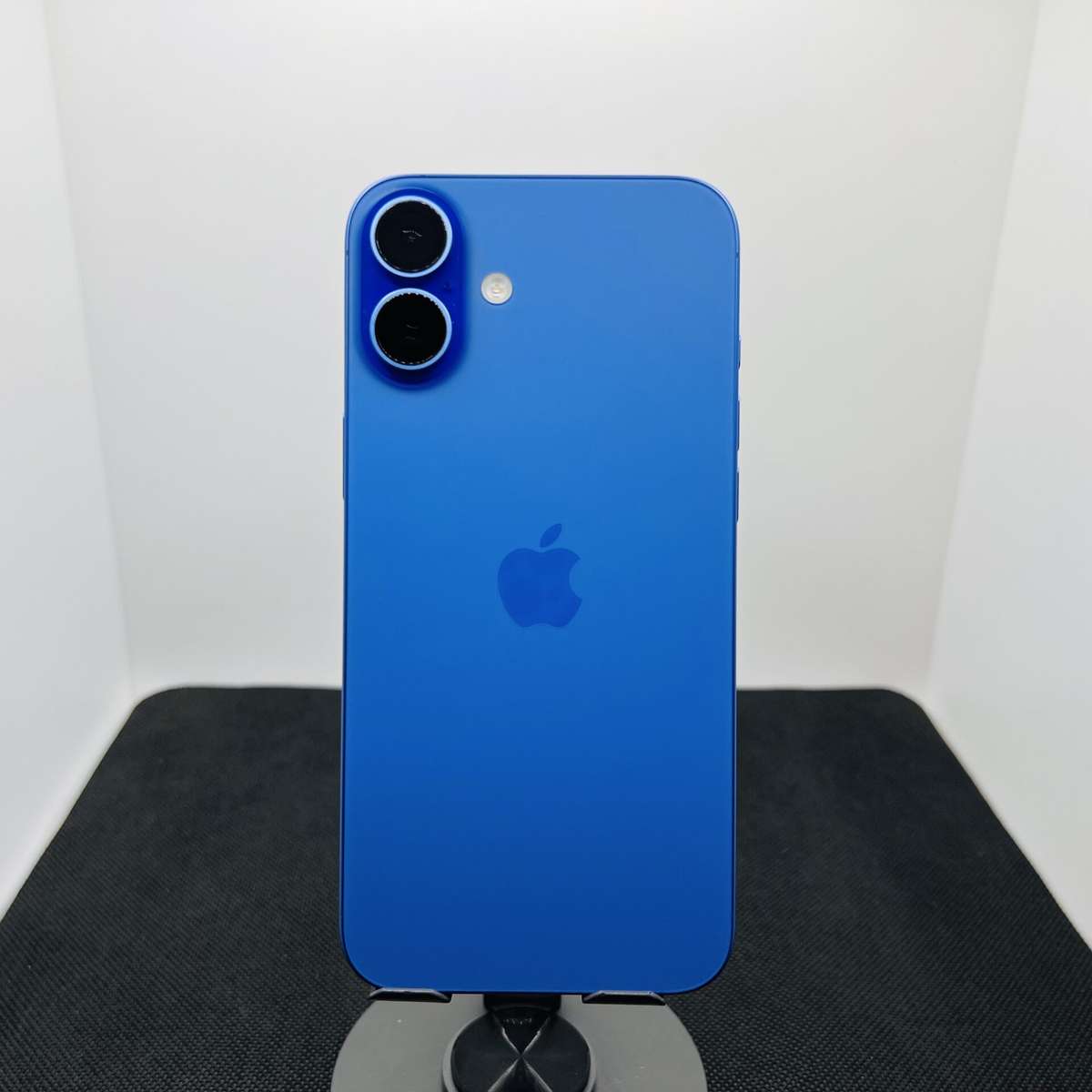 Apple iPhone 16 Plus 128GB Ultramarine  (Grade A)