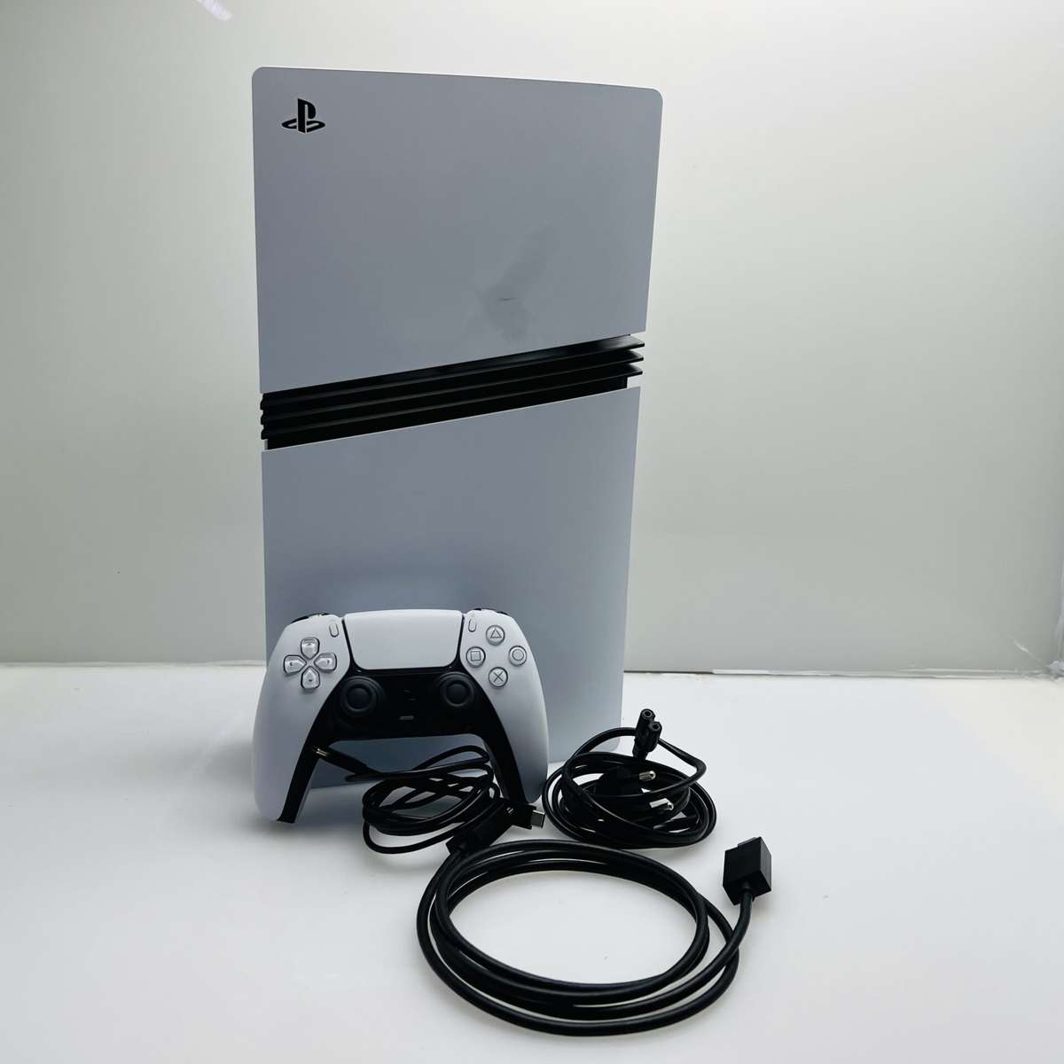 Sony PlayStation 5 Pro White 2TB + HDMI Cable + Power Cable + 1 Controller  (Grade B)