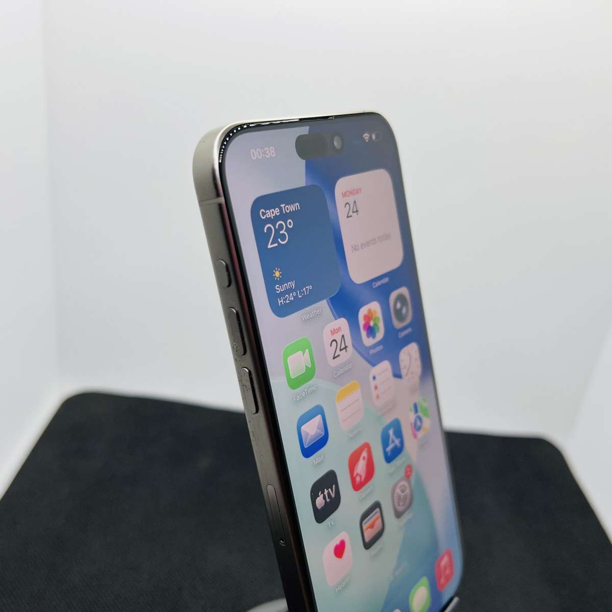 Apple iPhone 15 Pro Max 256GB Natural Titanium  (Grade B)