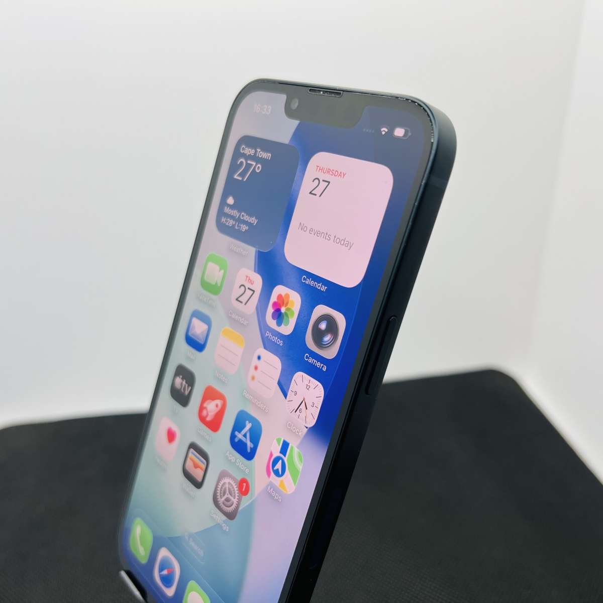 Apple iPhone 13 128GB Midnight - (Grade B)