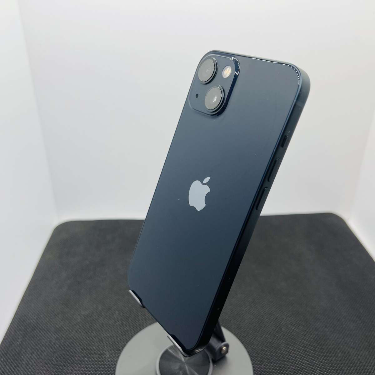 Apple iPhone 13 128GB Midnight - (Grade B)