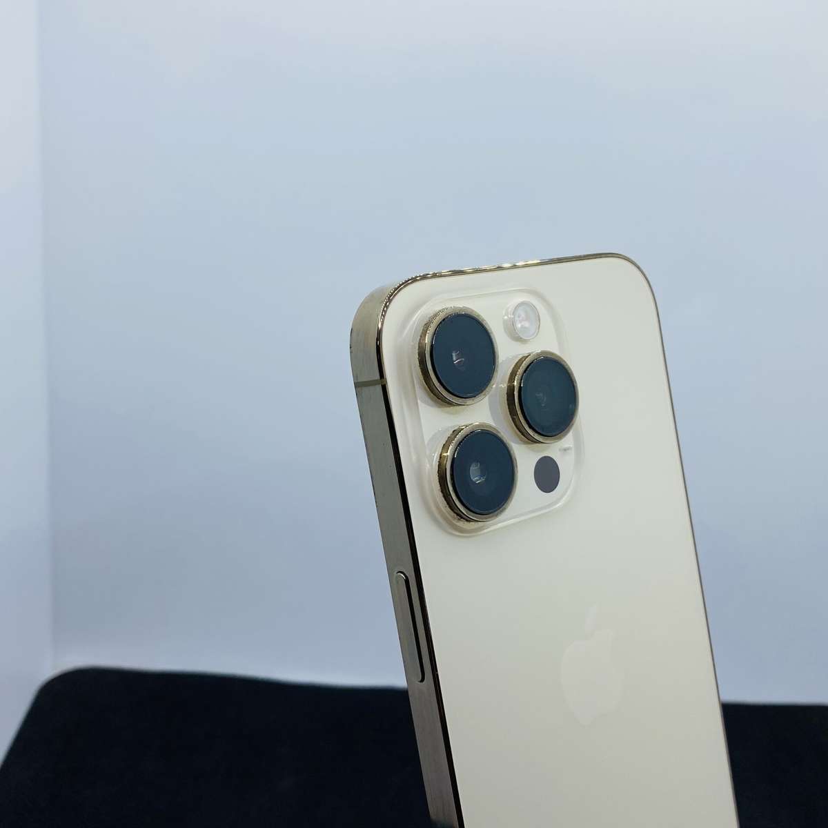 Apple iPhone 14 Pro 256GB Gold  (Grade B)