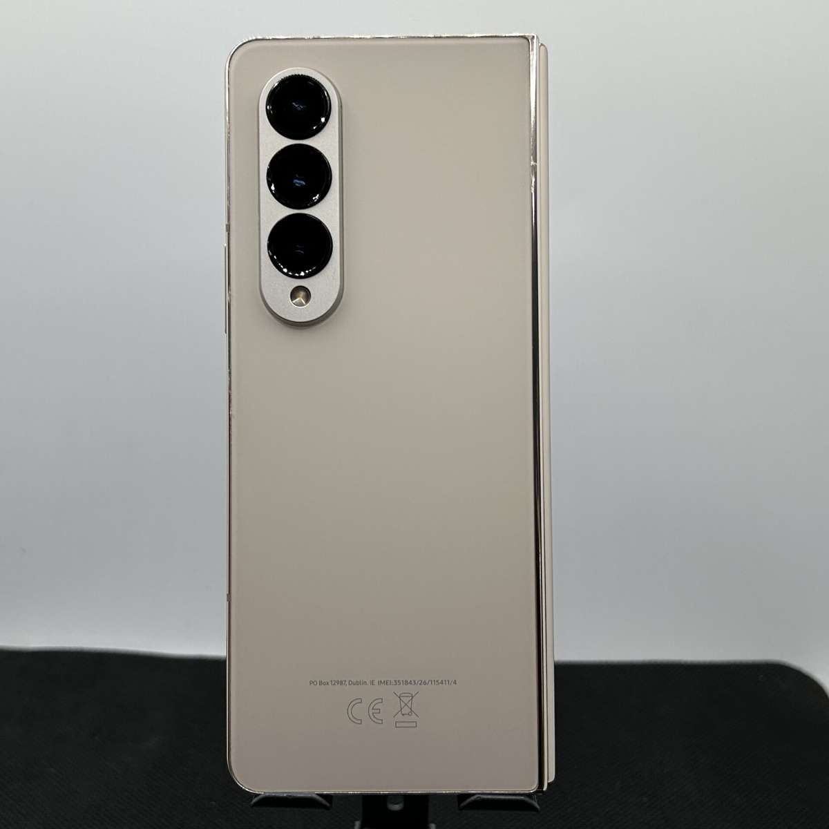 Samsung Galaxy Z Fold 4 256GB Dual Sim Beige - (Grade B)