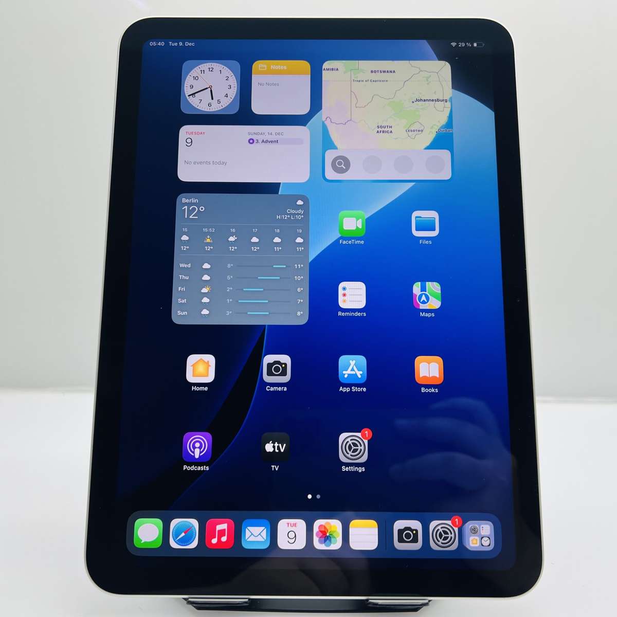 Apple iPad A16 (Wifi Only) 128GB Silver  (Grade B)