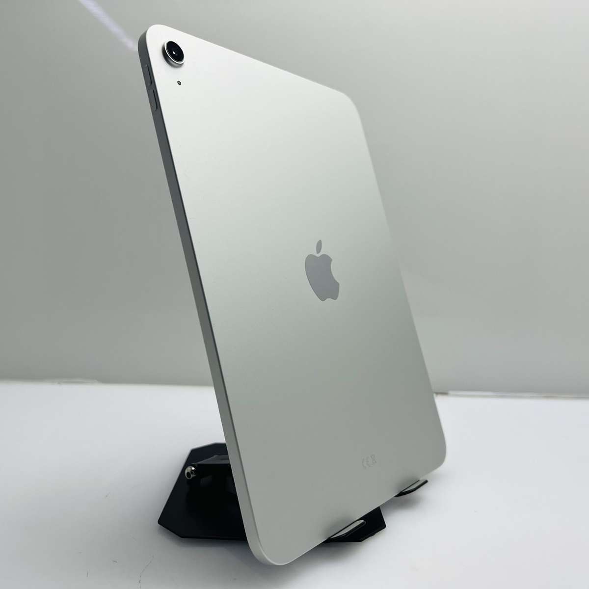 Apple iPad A16 (Wifi Only) 128GB Silver  (Grade B)