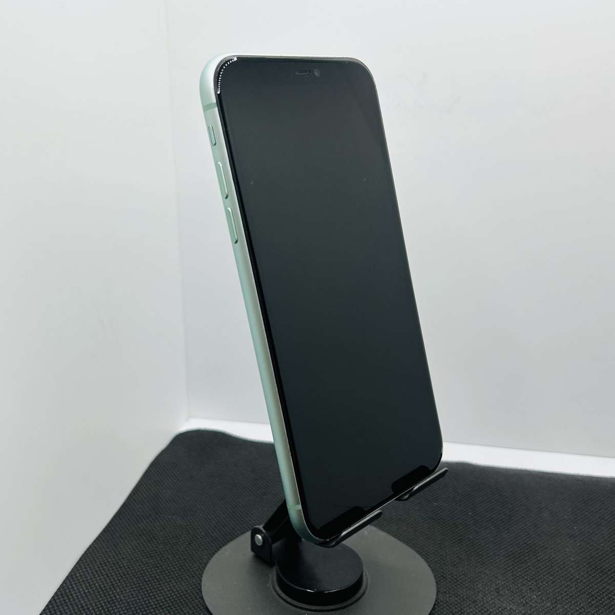 Apple iPhone 11 64GB Green - (Grade B)