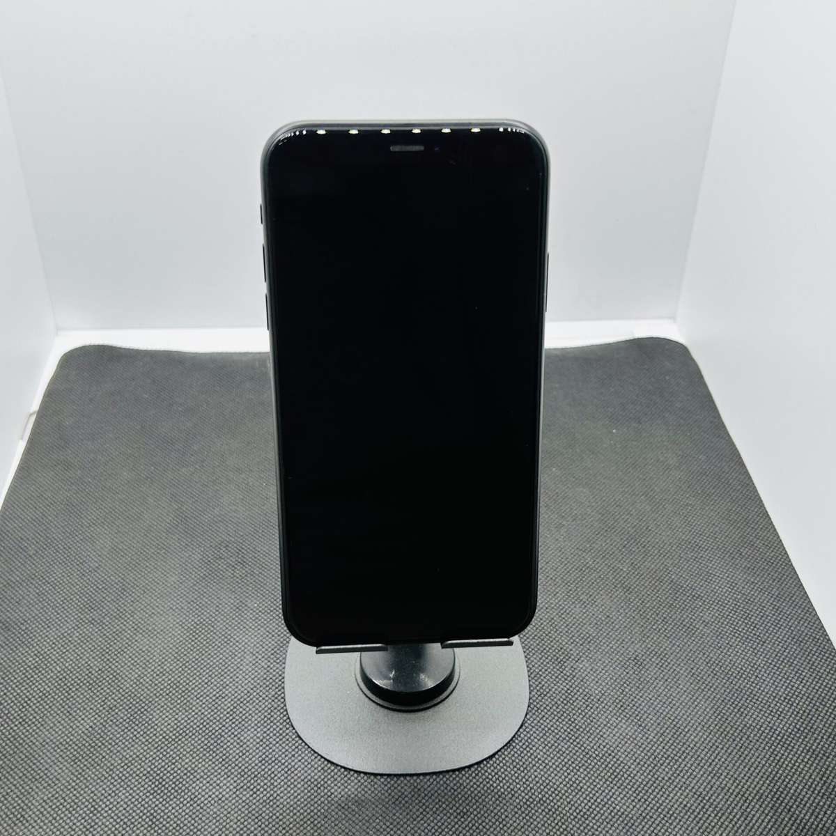 Apple iPhone XR 256GB Black - (Grade B)