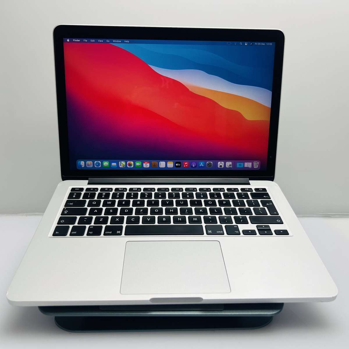 Apple MacBook Pro 13-Inch Core i5 2.7GHz (Early 2015) 8GB RAM 128GB SSD Silver  (Grade B)