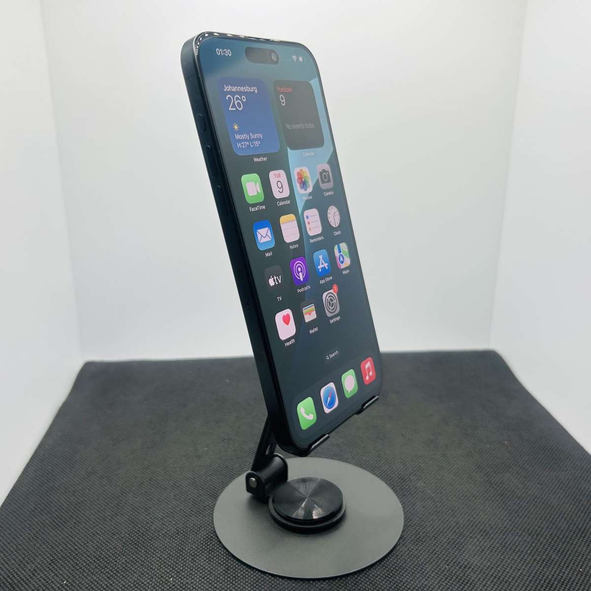 Apple iPhone 15 Pro Max 256GB Black Titanium  (Grade B)