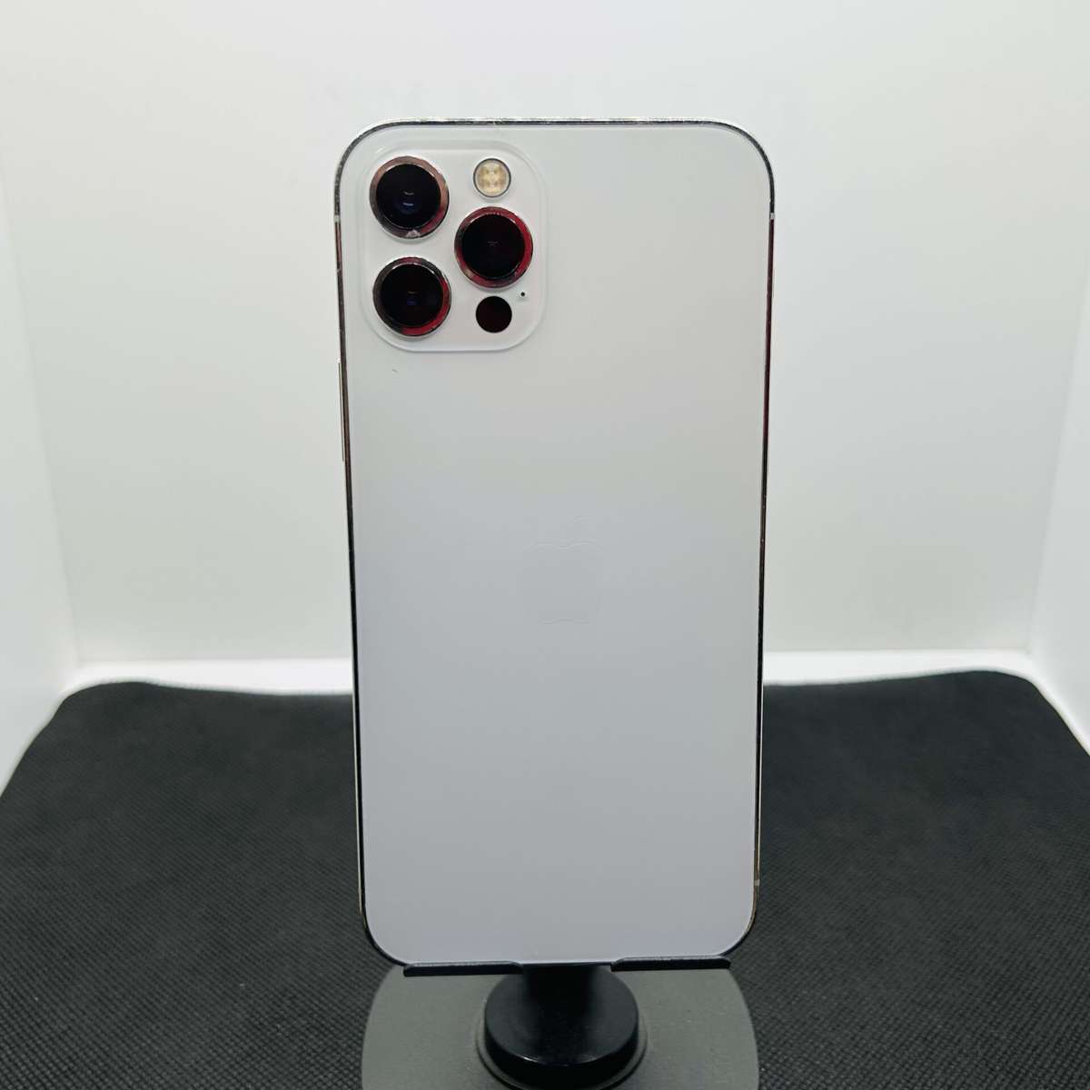 Apple iPhone 12 Pro 512GB Silver - (Grade B)