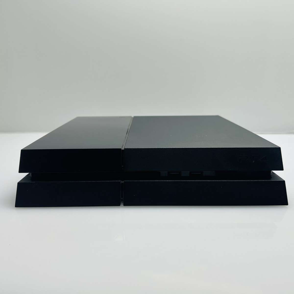 PlayStation 4 Original Black 1TB + HDMI Cable + Power Cable + 1 Controller  (Grade B)