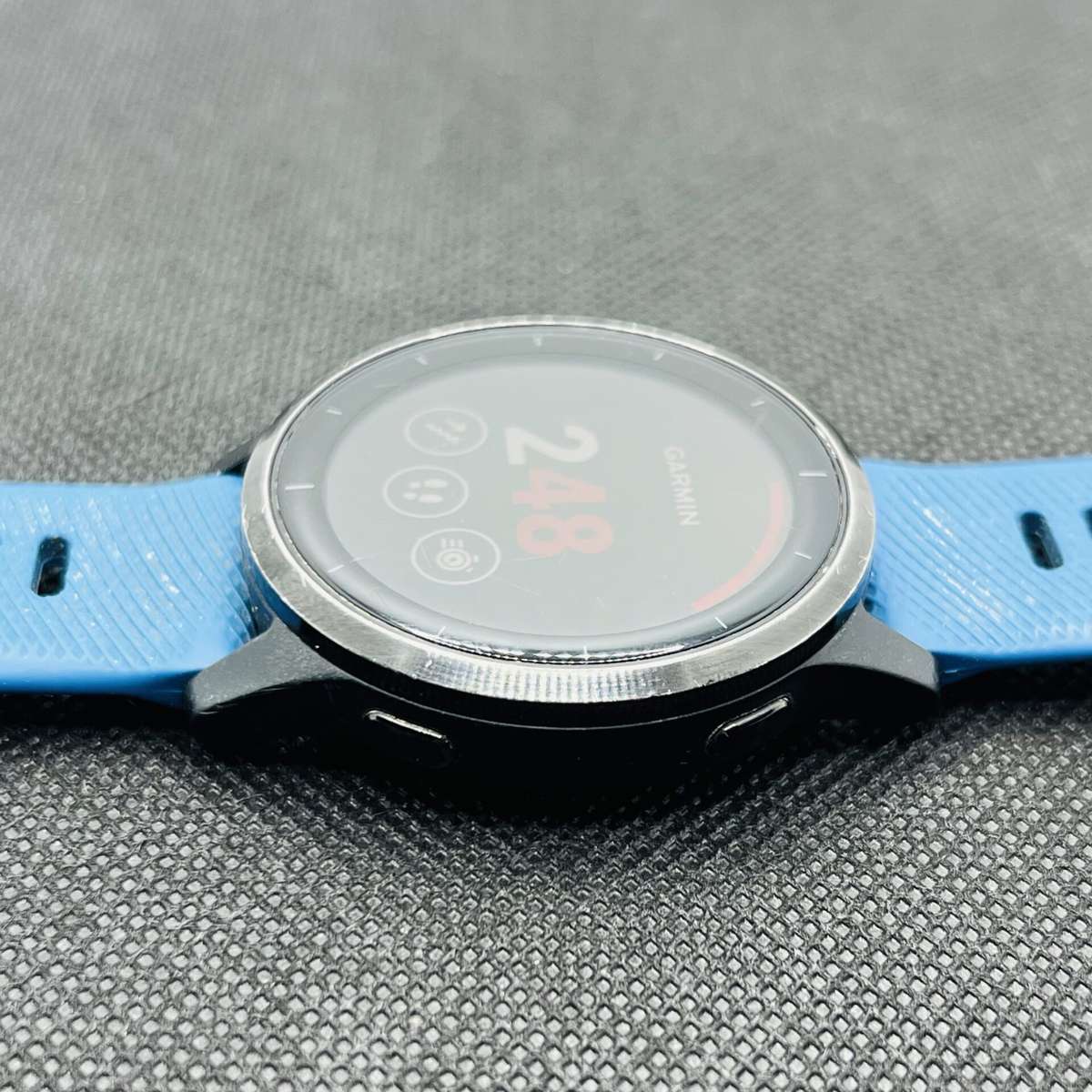 Garmin Vivoactive 4 Black (Condition: Good) - With Blue Straps