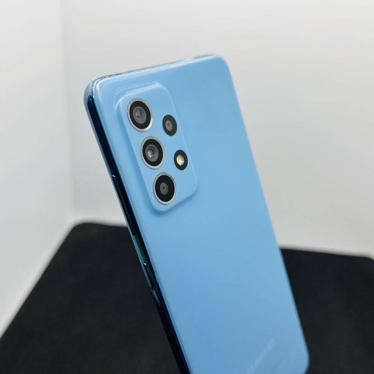 Samsung Galaxy A52 128GB Awesome Blue - (Grade B)