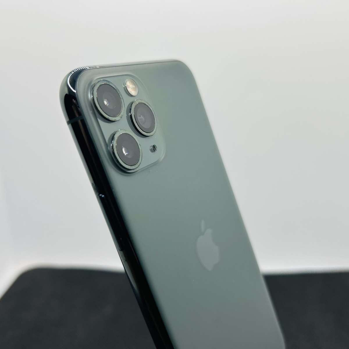 Apple iPhone 11 Pro 256GB Midnight Green  (Grade B)