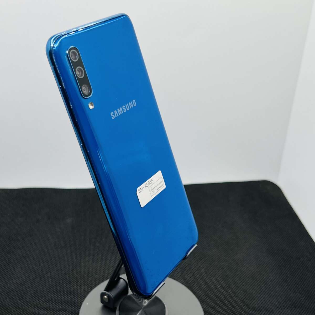 Samsung Galaxy A50 128GB Blue (Grade B) - Minor LCD Burn