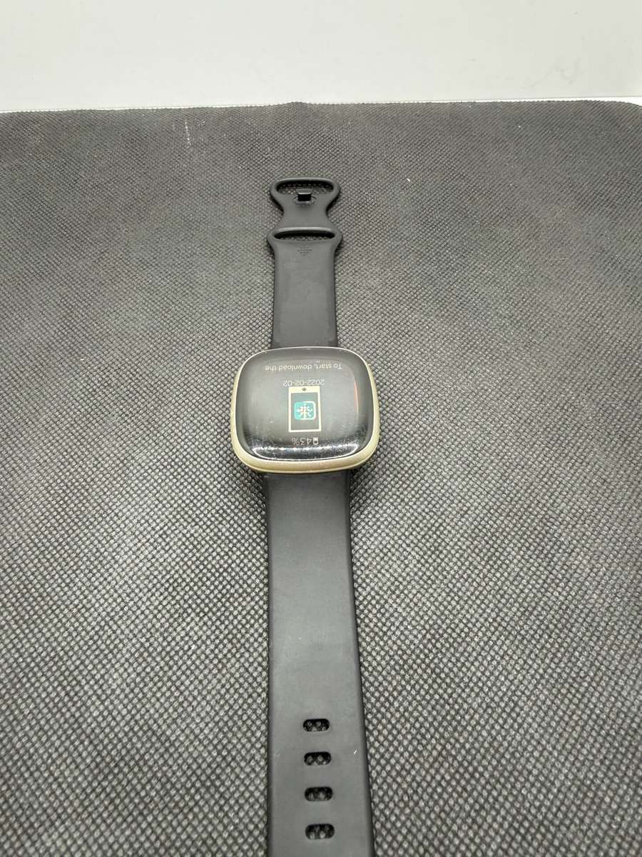 fitbit versa 3 Soft Gold Midnight Blue - (Grade B) No Charger