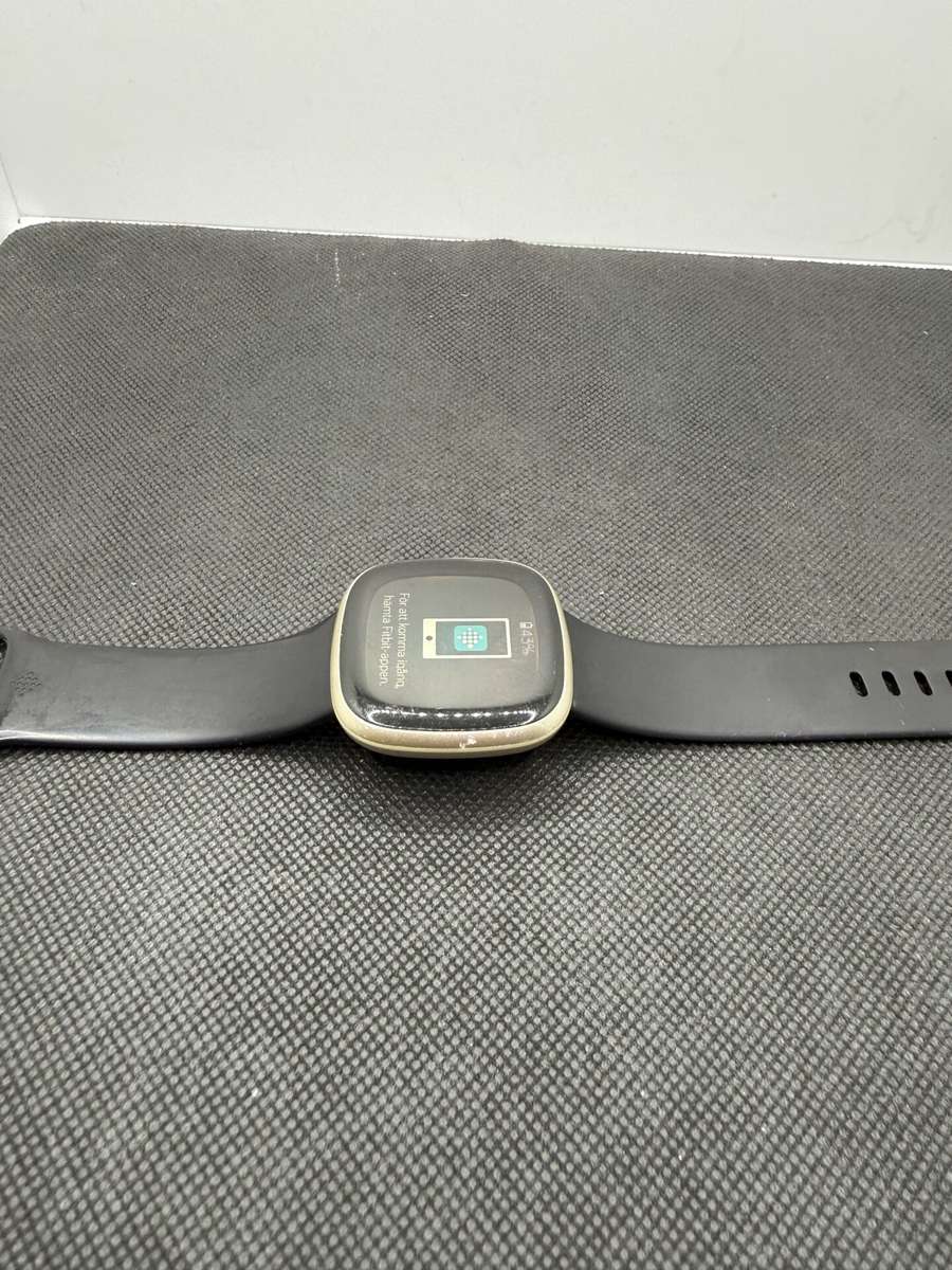 fitbit versa 3 Soft Gold Midnight Blue - (Grade B) No Charger