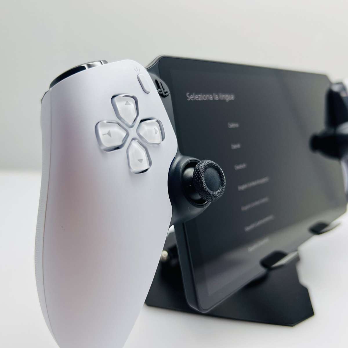 Sony PlayStation Portal White (Grade A)  (Requires Playstation 5 To Function)