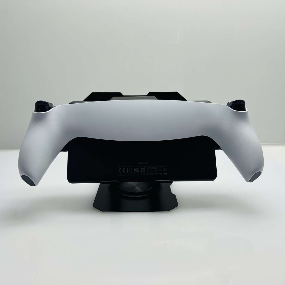 Sony PlayStation Portal White (Grade A)  (Requires Playstation 5 To Function)