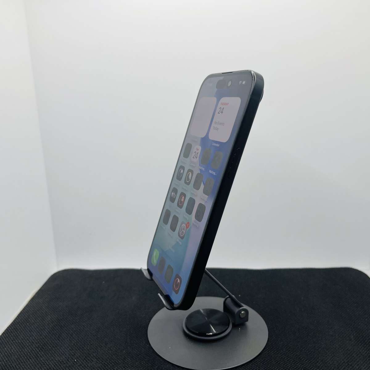 Apple iPhone 15 128GB Black  (Grade B)