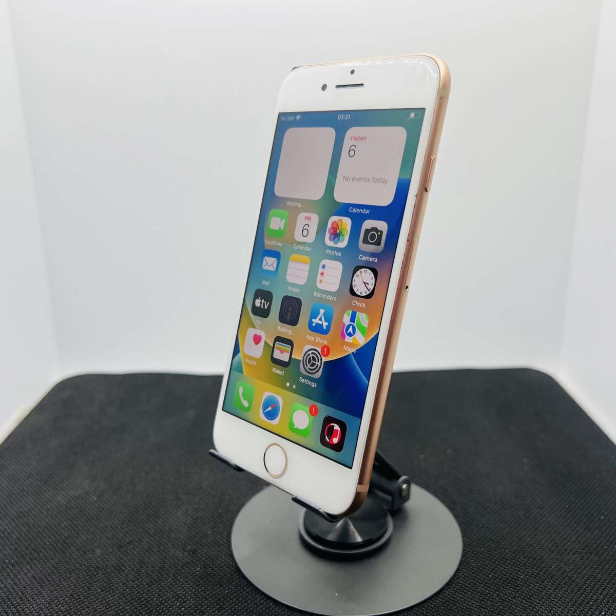 Apple iPhone 8 256GB Gold (Grade B) - Minor Bright Spots