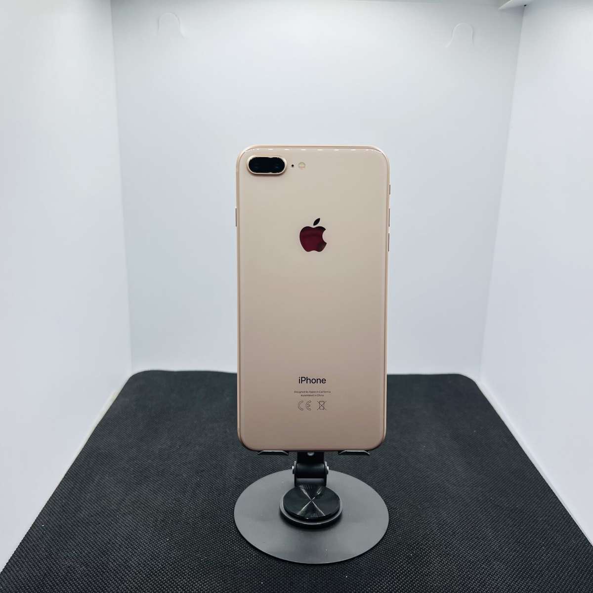 Apple iPhone 8 Plus 64GB Gold (- Grade B)