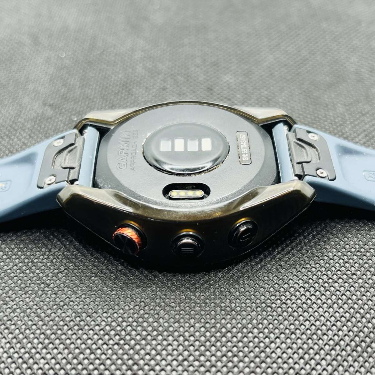 Garmin Approach S62 Black (Grade B) - With Blue Straps