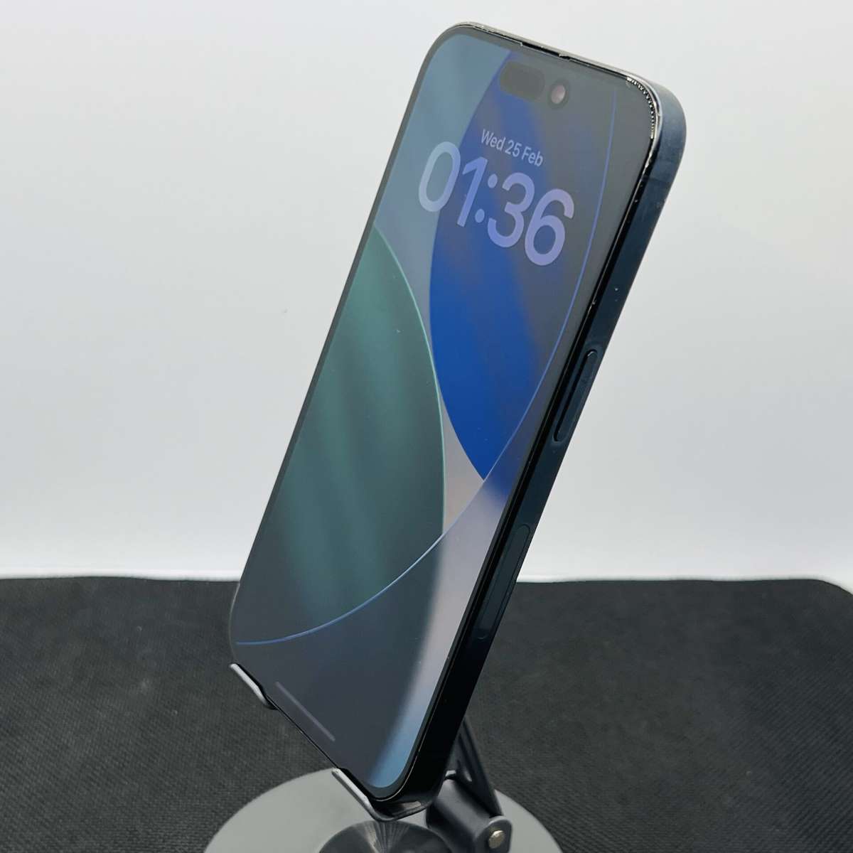 Apple iPhone 15 Pro 256GB Blue Titanium (Condition: Good) - eSIM Only