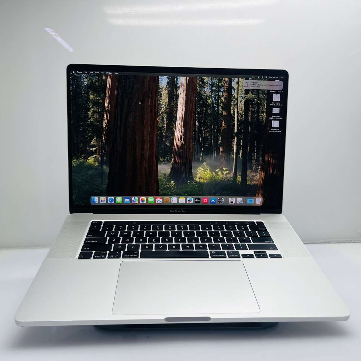 Apple Macbook Pro 16-inch Core i9 2.40GHz (TouchBar/2019) 32GB RAM 2TB SSD Silver (Conditio...