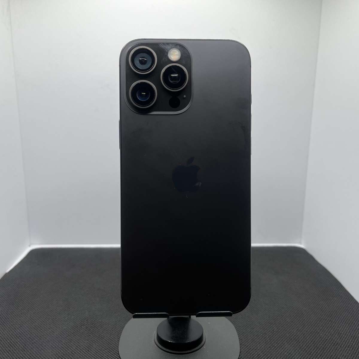 Apple iPhone 16 Pro Max 256GB Black - (Grade B)