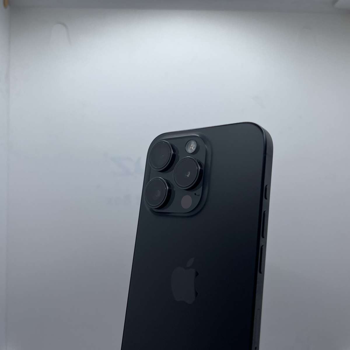 Apple iPhone 15 Pro 128GB Black - (Grade B)