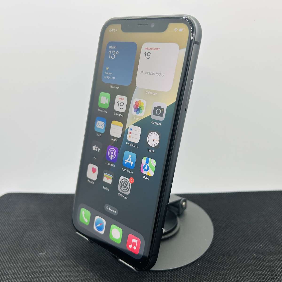 Apple iPhone 11 64GB Black (Grade B)