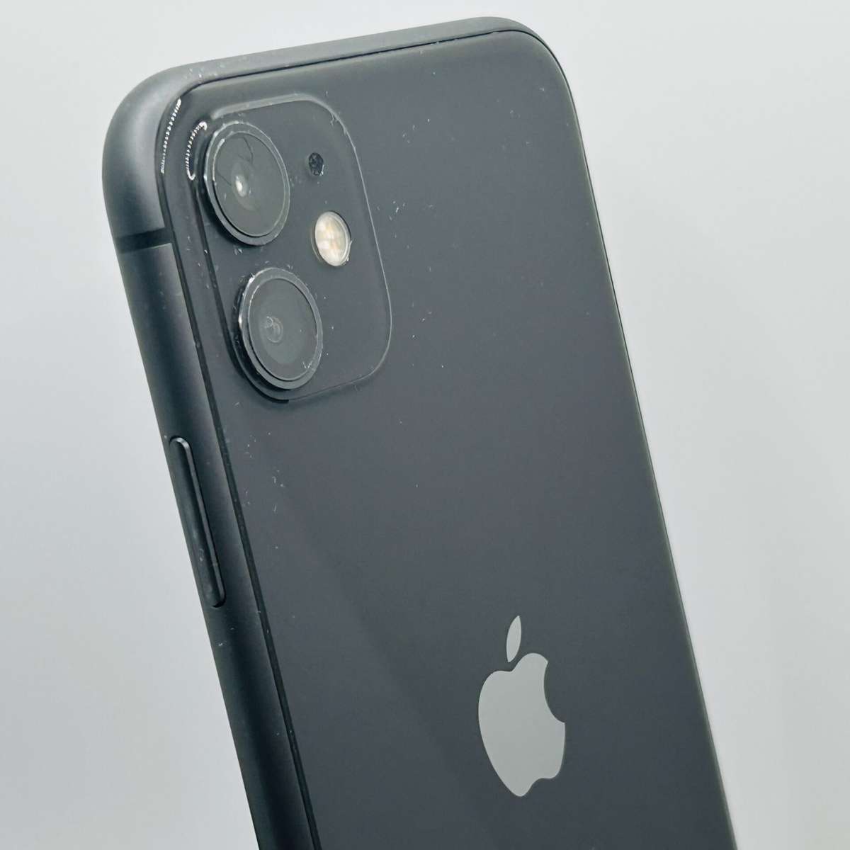 Apple iPhone 11 64GB Black (Grade B)