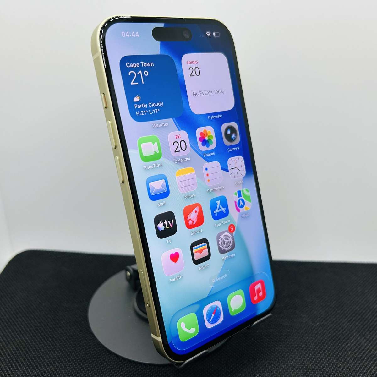Apple iPhone 15 256GB Yellow (Condition: Good) - No Face ID