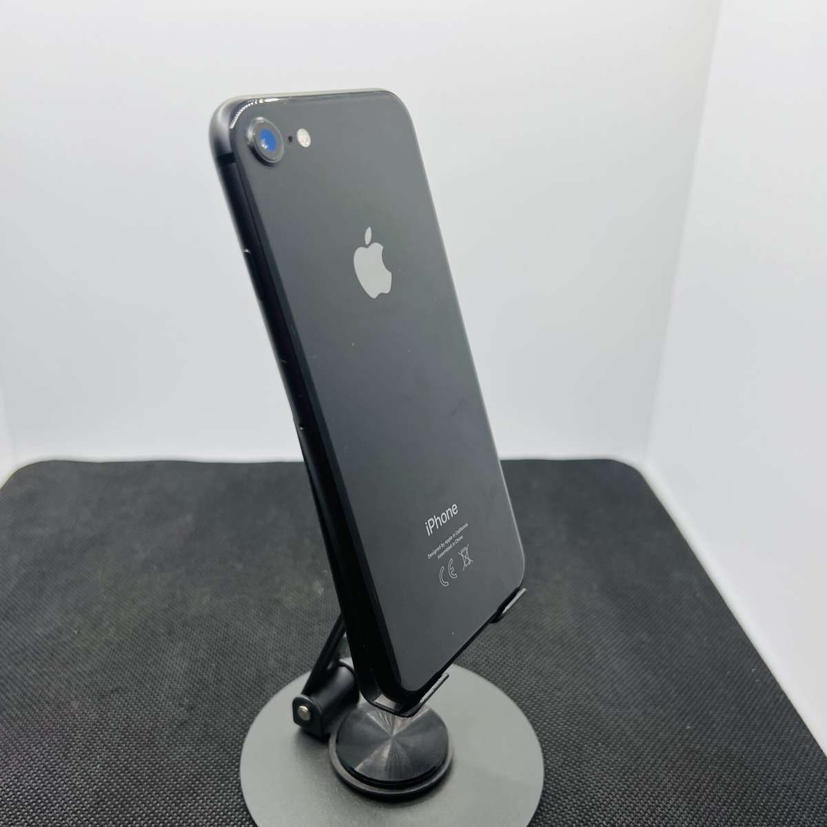 Apple iPhone 8 64GB Space Gray (Grade B) - Minor Bright Spots