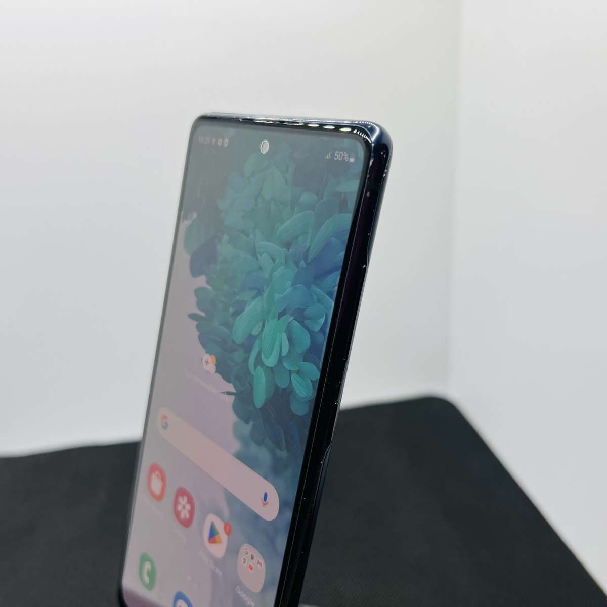 Samsung Galaxy S20 FE 128GB Cloud Navy (Grade B)  Minor LCD Burn