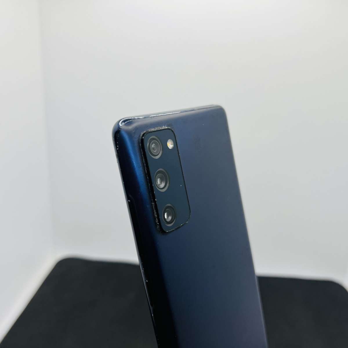 Samsung Galaxy S20 FE 128GB Cloud Navy (Grade B)  Minor LCD Burn