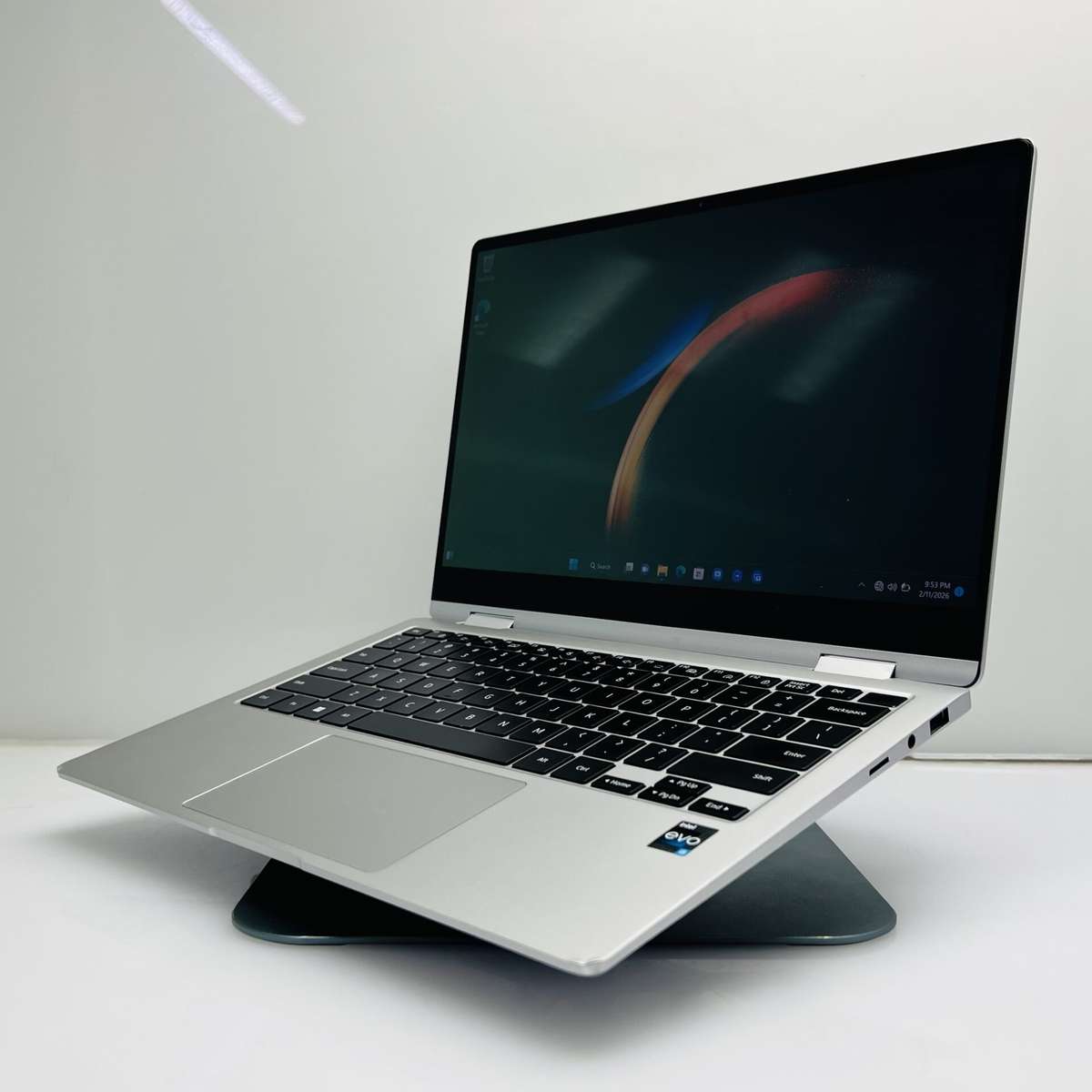 Samsung Galaxy Book 3 13th Gen Core i5 1.30GHz 16GB RAM 512GB SSD Silver (Condition: Good)