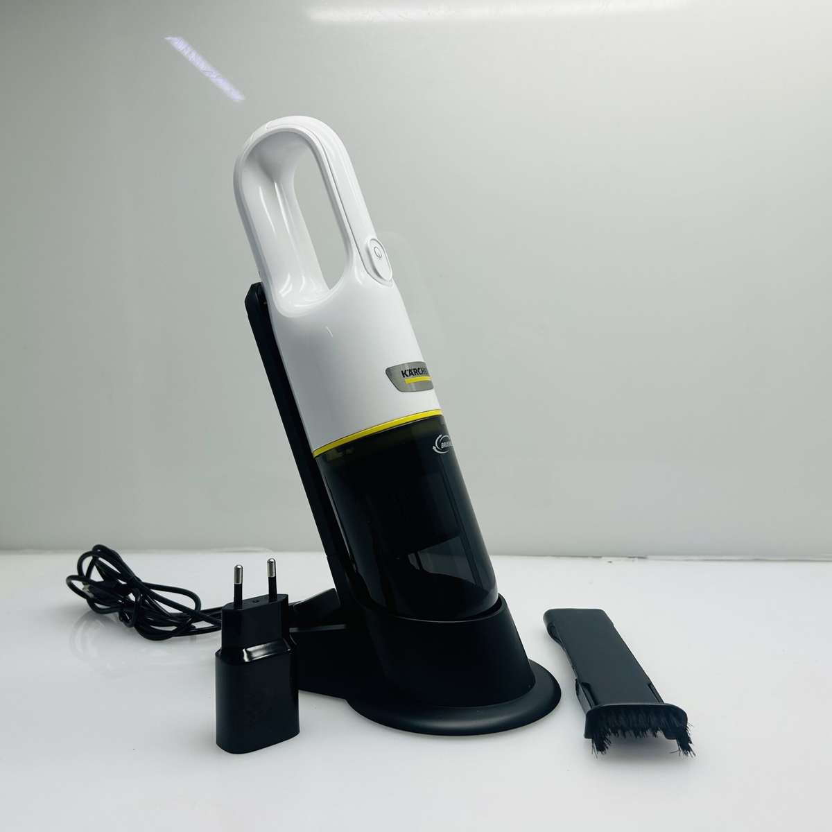 K'A'rcher CVH 3 Plus Cordless Handheld Vacuum (Mint)