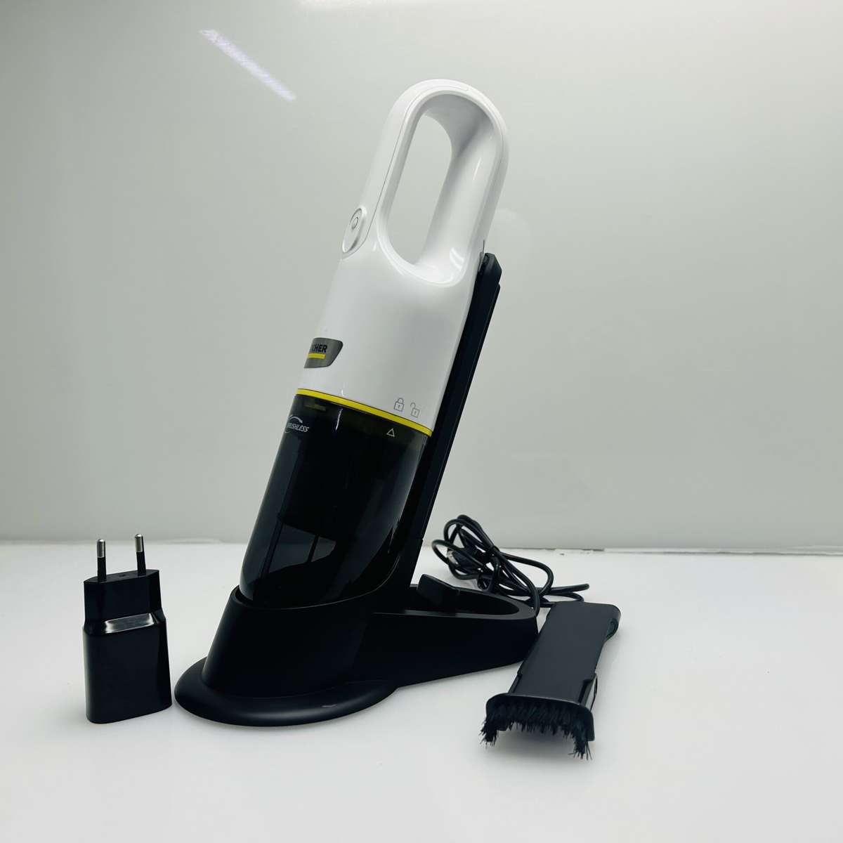 K'A'rcher CVH 3 Plus Cordless Handheld Vacuum (Mint)