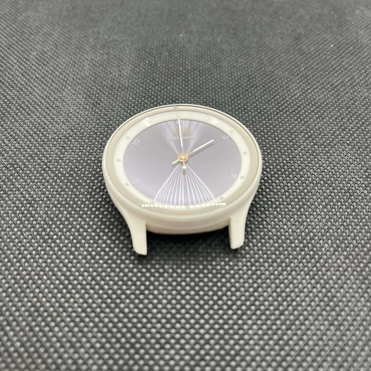 Garmin Vivomove Sport White (Condition: Good) - No straps