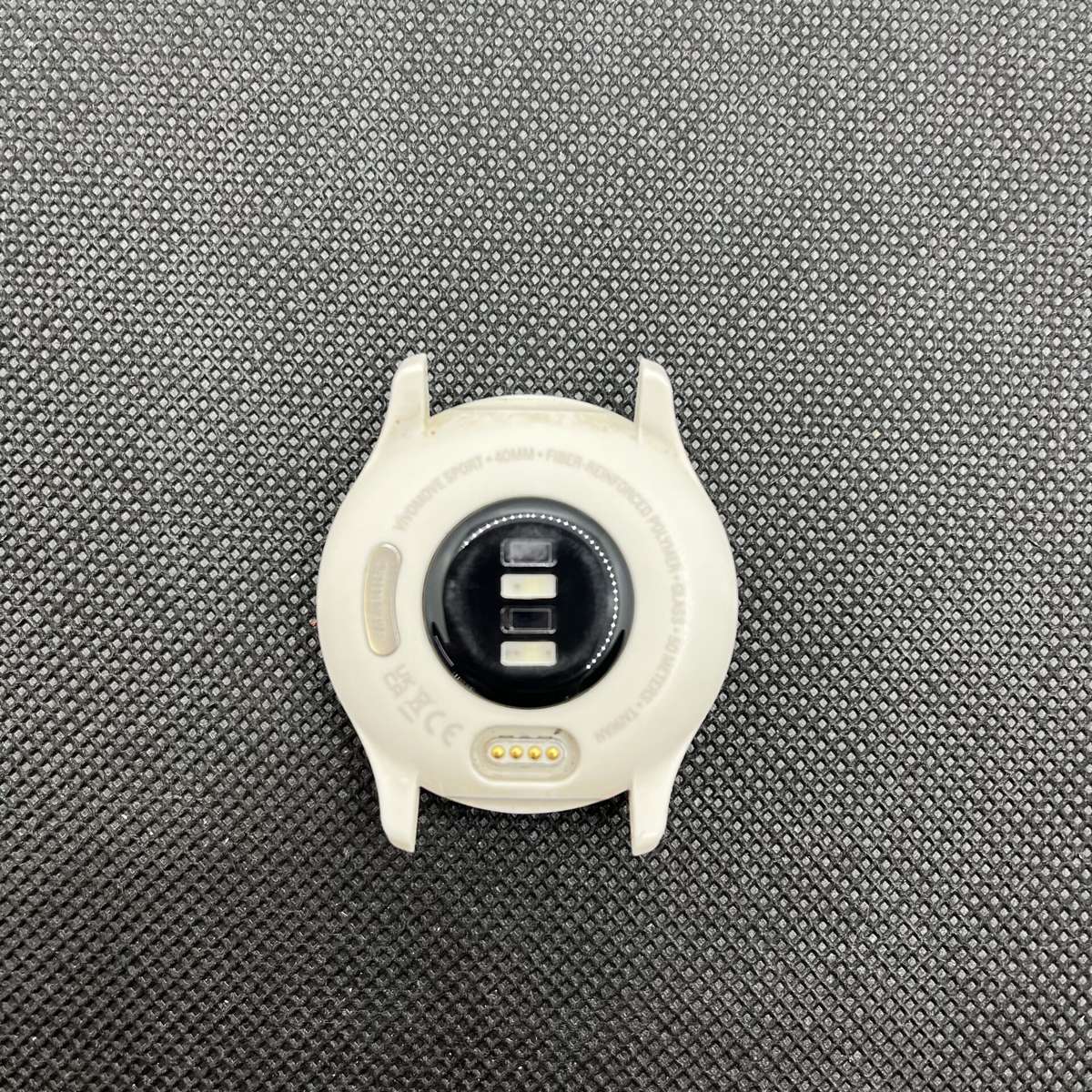 Garmin Vivomove Sport White (Condition: Good) - No straps